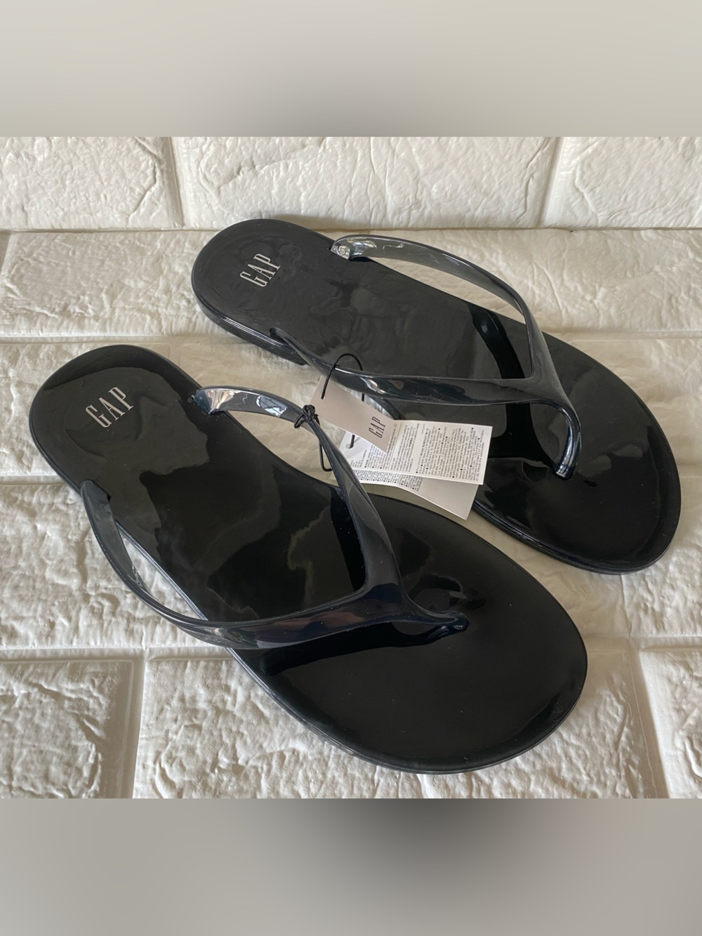 Gap Jelly Flip Flops - New With Tags